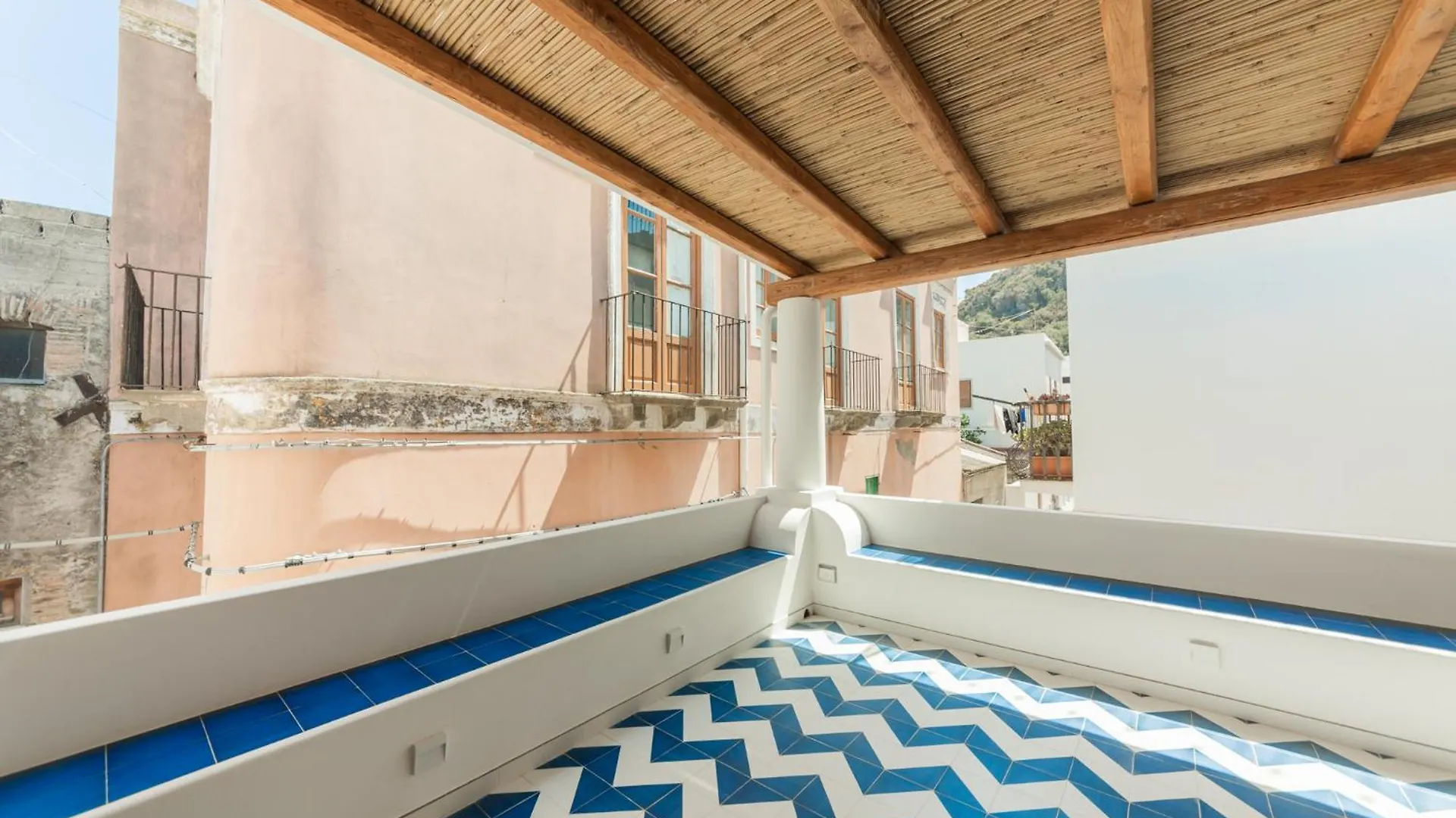 Archi Suite Canneto 公寓
