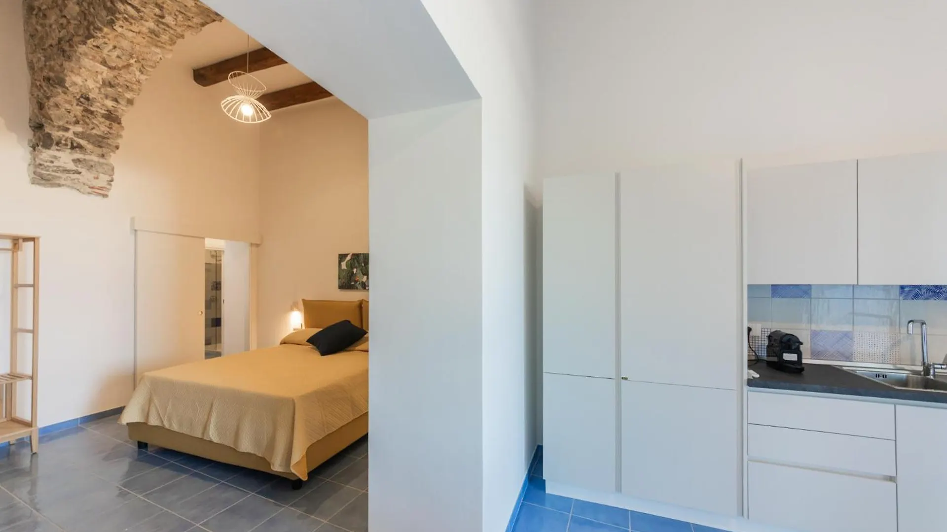 Archi Suite Canneto 公寓 坎内托